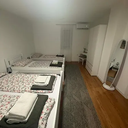 Stan Na Dan Uskoplje * Gornji Vakuf-Uskoplje