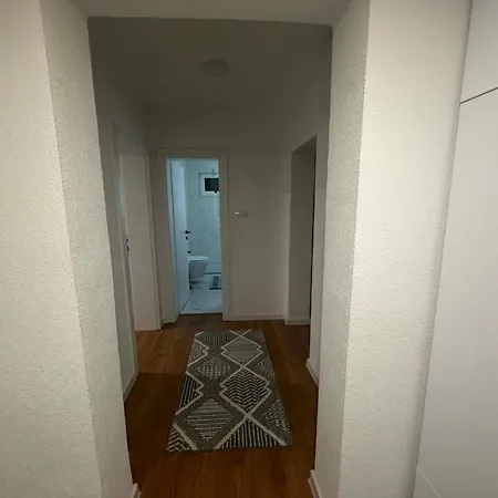 Stan Na Dan Uskoplje *